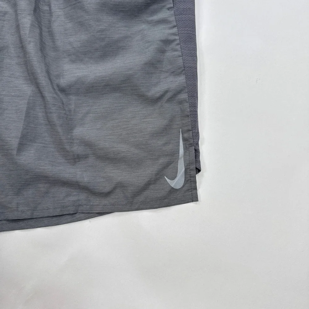 Nike Mens Challenger Shorts XL Gray Lined Dri FIT Running Athletic BQ5923